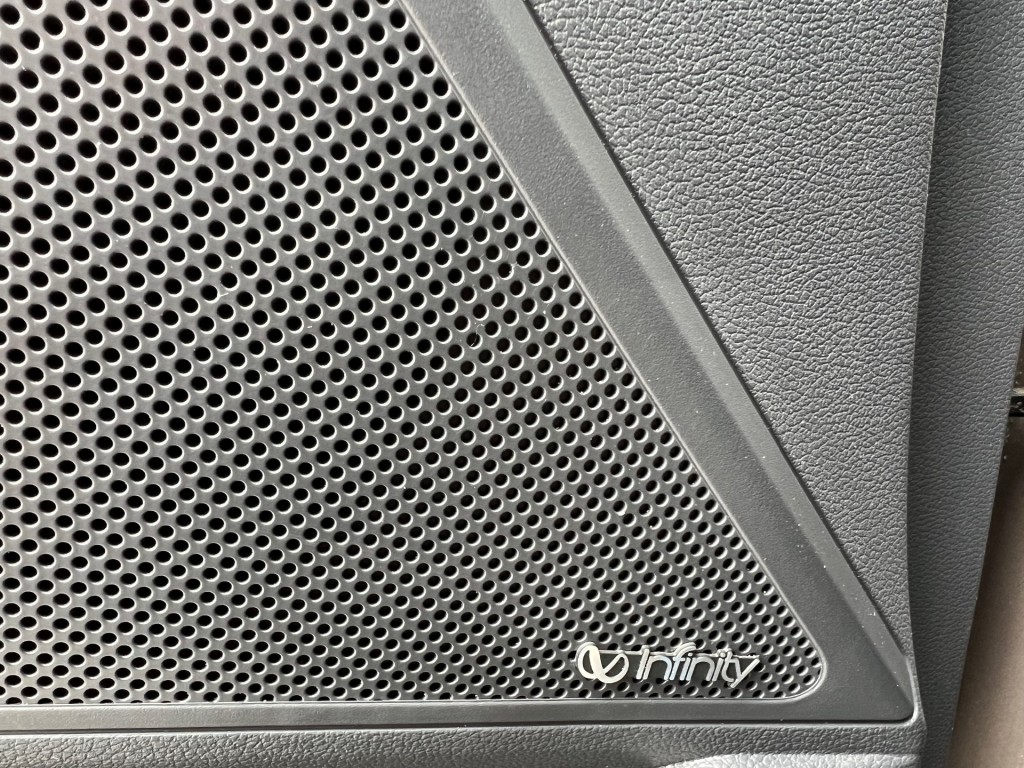 34301301-30.jpg