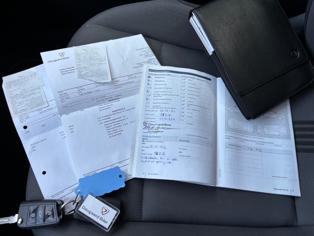 42853261-23.jpg