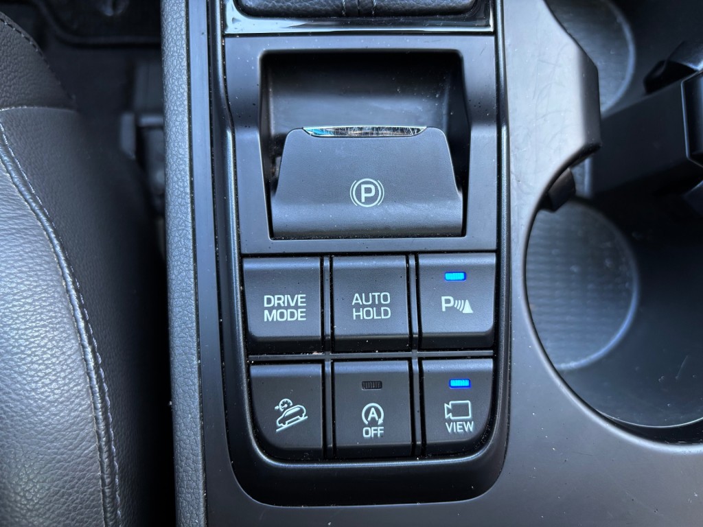 43792260-21.jpg