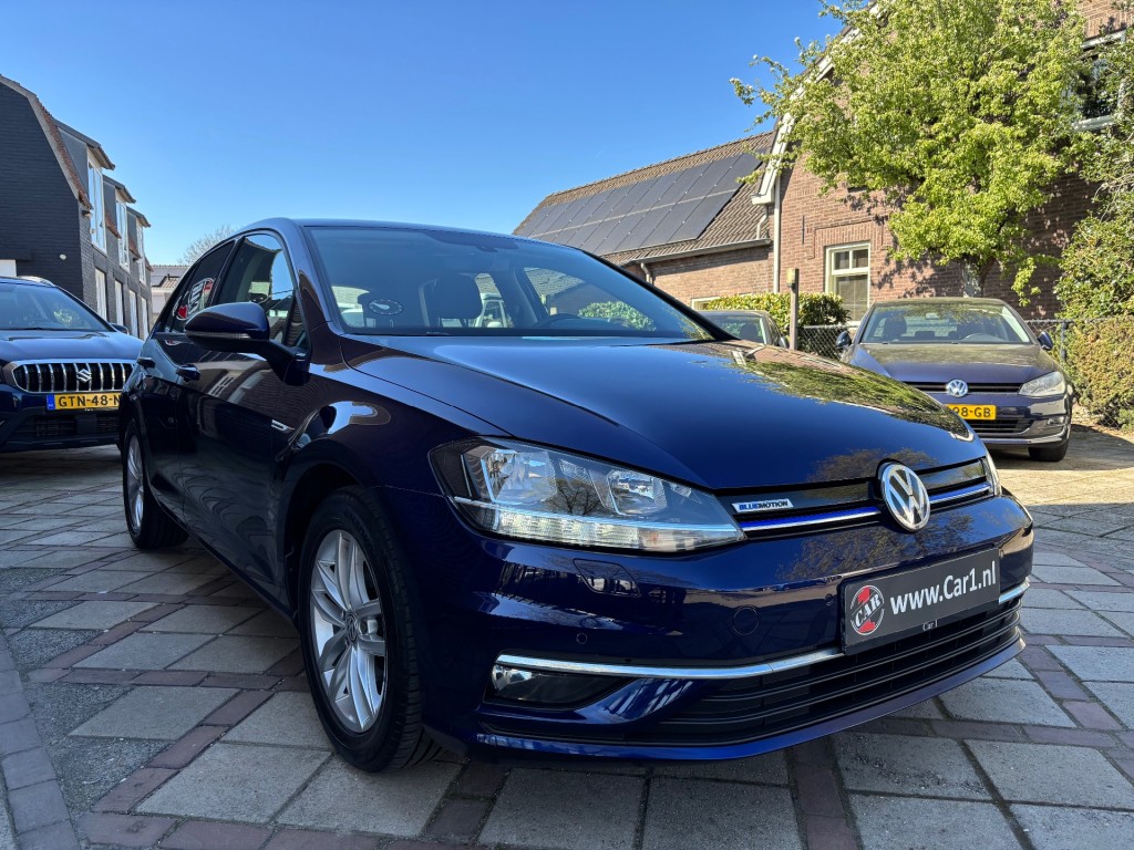 44002777-6.jpg