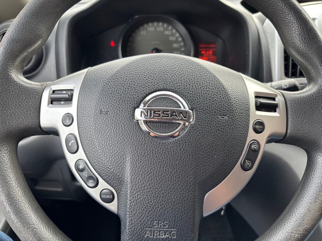 47534965-30.jpg